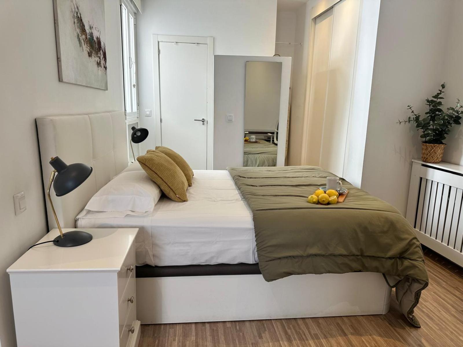 Piso En Pleno Centro De Madridアパートメント エクステリア 写真